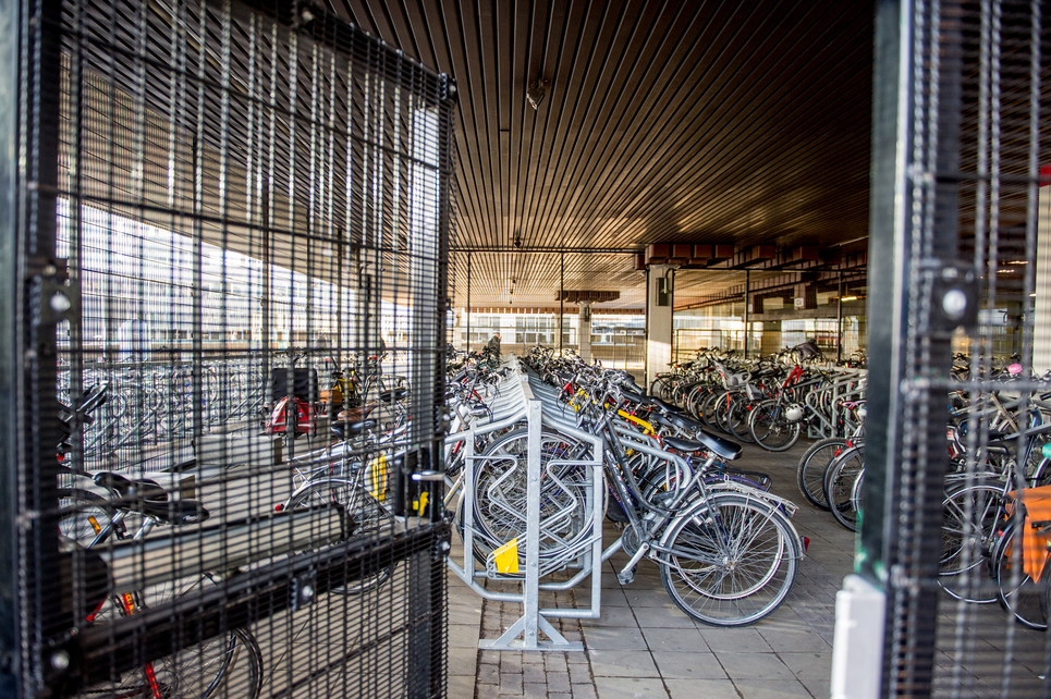 Nouveau parking vélo gratuit et sécurisé au centre-ville #pendant la  période des fêtes